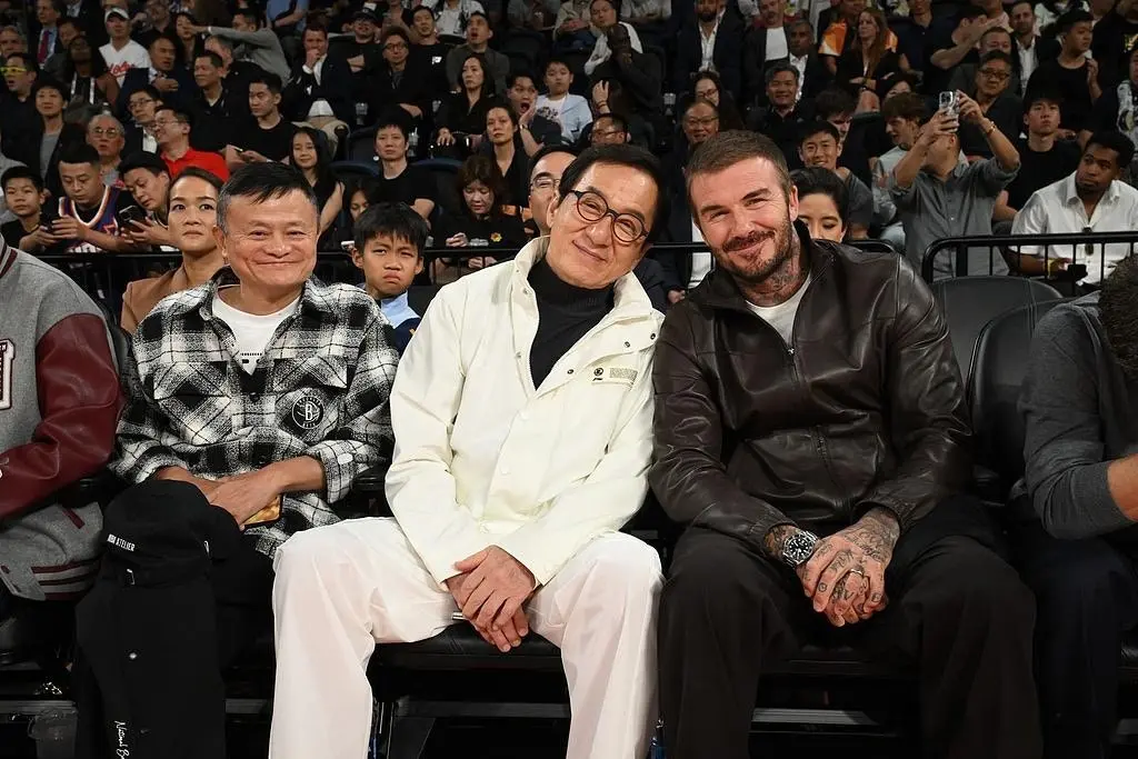 是太平街里, 成为我们共